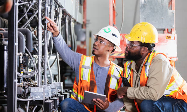 Best Best Electricians Near Me  in Munising, MI